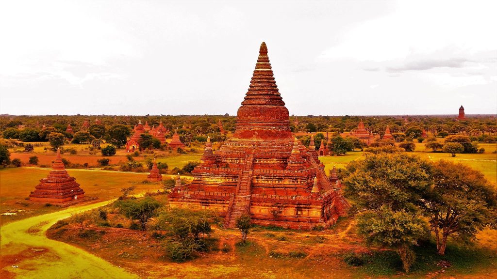 a-huge-mass-of-land-with-pagodas-and-stupas-in-myanmar