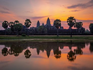 landscape-of-angkor-wat-reflecting-on-water